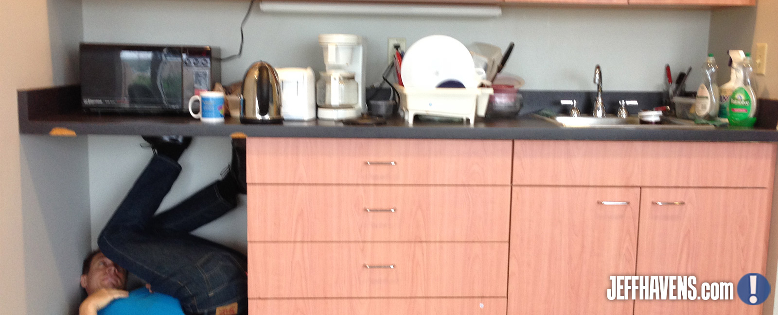 Jeff Havens How to Annoy Your Coworkers Article