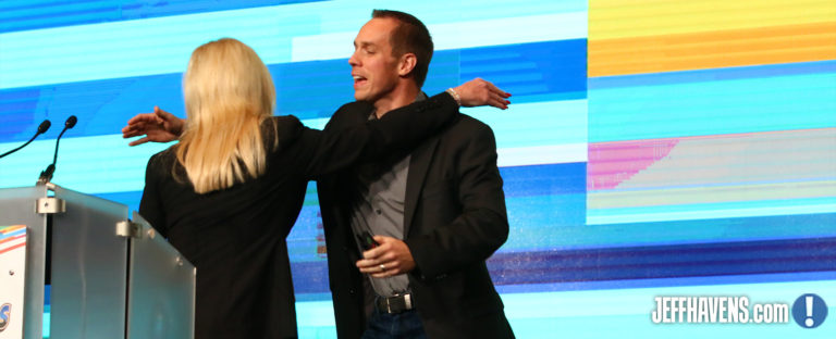 How to introduce a keynote speaker